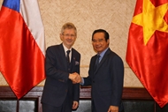Ho Chi Minh City seeks to boost multifaceted cooperation with Czech Republic